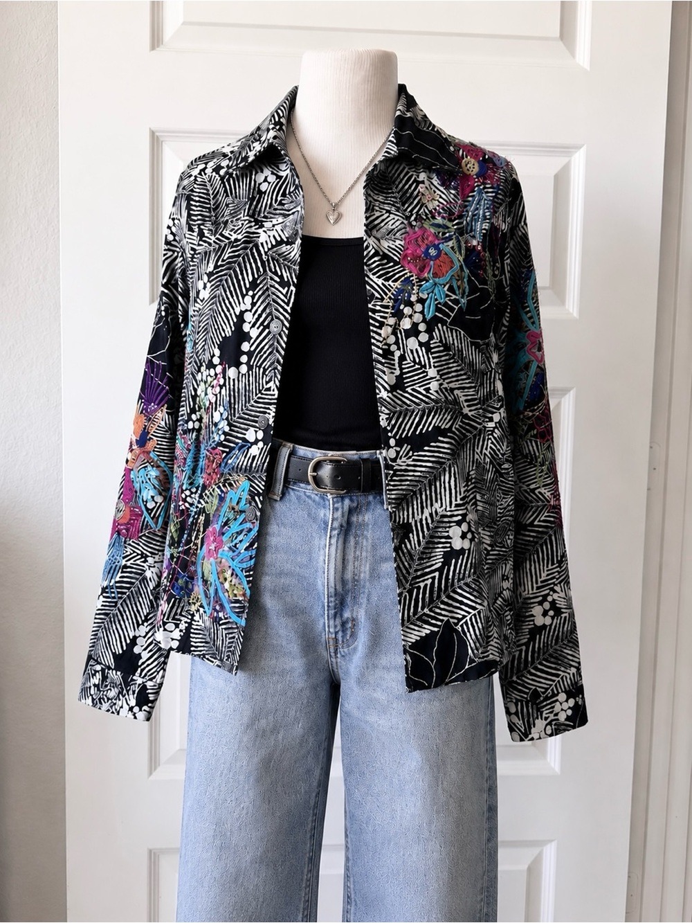 Vintage Y2K Laura Ashley Embroidered Floral Black & White Statement Jacket